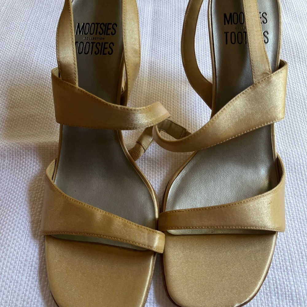 Mootsies Tootsies Gold Satin Dress Heel